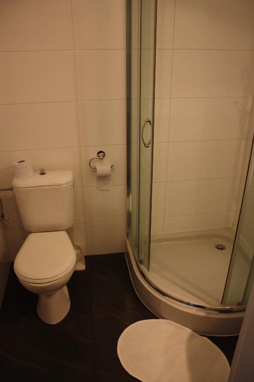 Hotel Piemont Pabianice Habitación foto